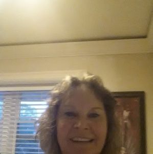 Meet your Posher, Edna